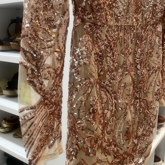 Sequin dress - Picture 2 of 5